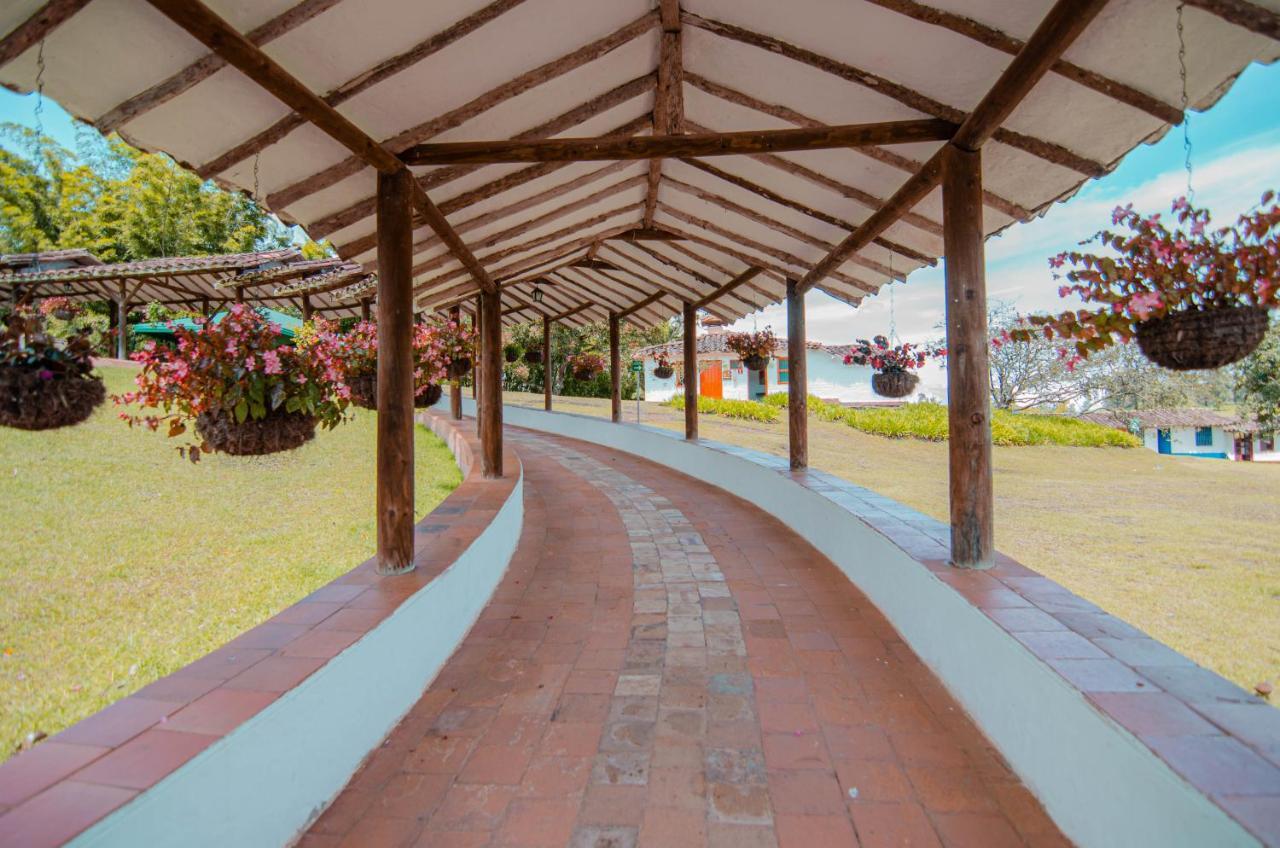Hotel Recinto Quirama - Comfenalco Antioquia San Antonio  Exterior photo
