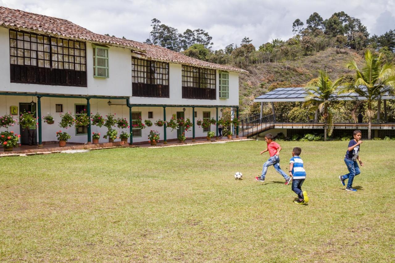 Hotel Recinto Quirama - Comfenalco Antioquia San Antonio  Exterior photo